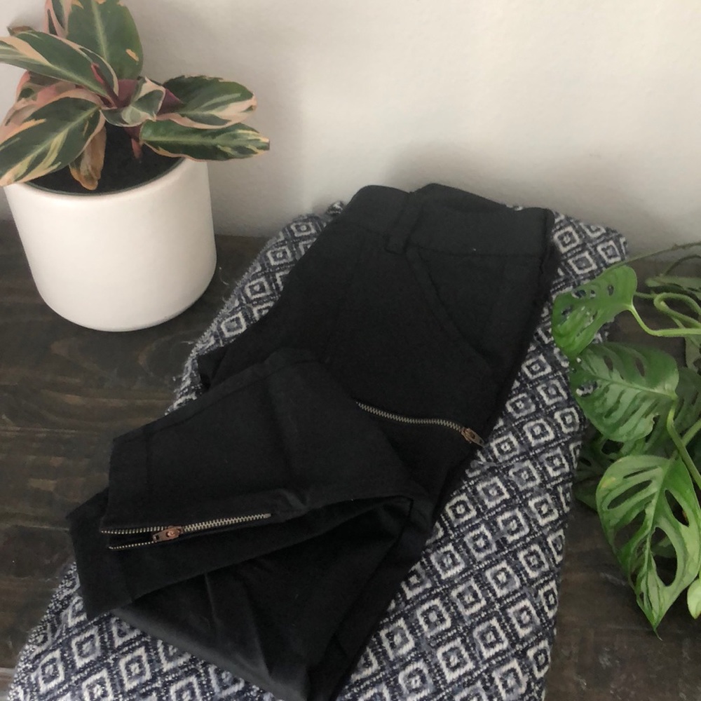 LOFT zippered black skinny pants